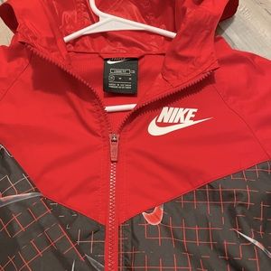 Nike kids hoodie size Med in boys